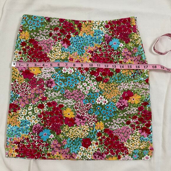 Catherine Stewart for Bellepoint Floral Mini Skirt - Picture 3 of 7